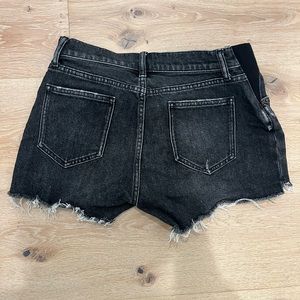 Hatch maternity shorts Size 25